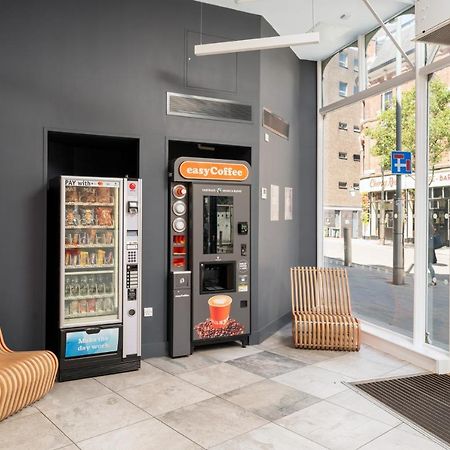 Easyhotel Birmingham Esterno foto