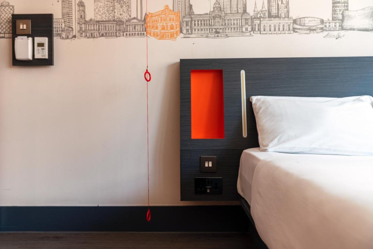 Easyhotel Birmingham Esterno foto