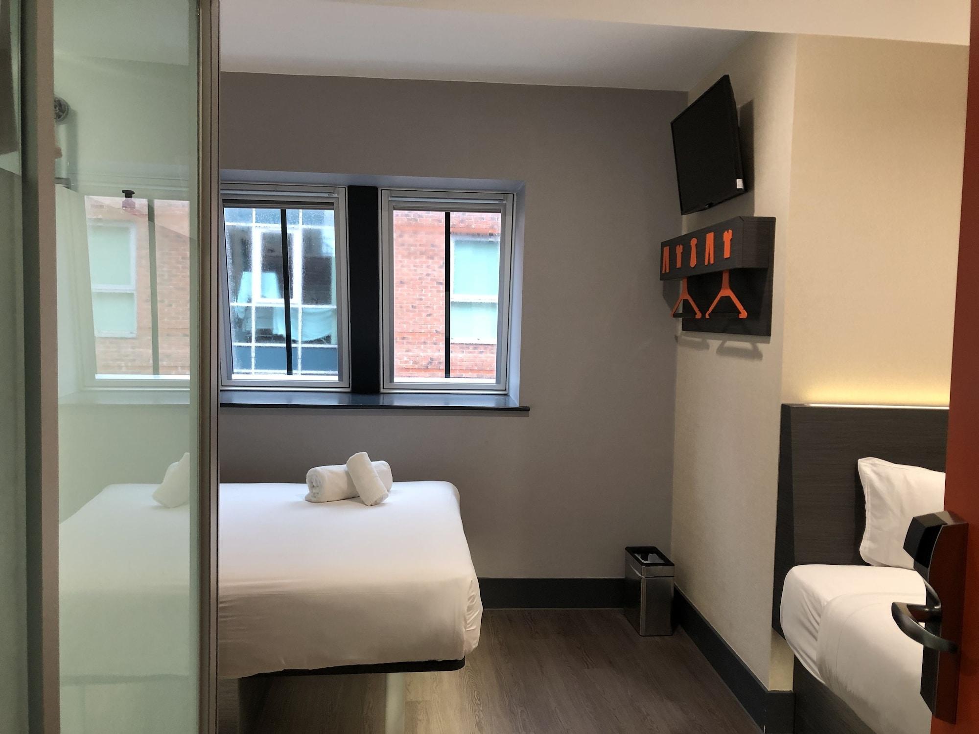 Easyhotel Birmingham Esterno foto
