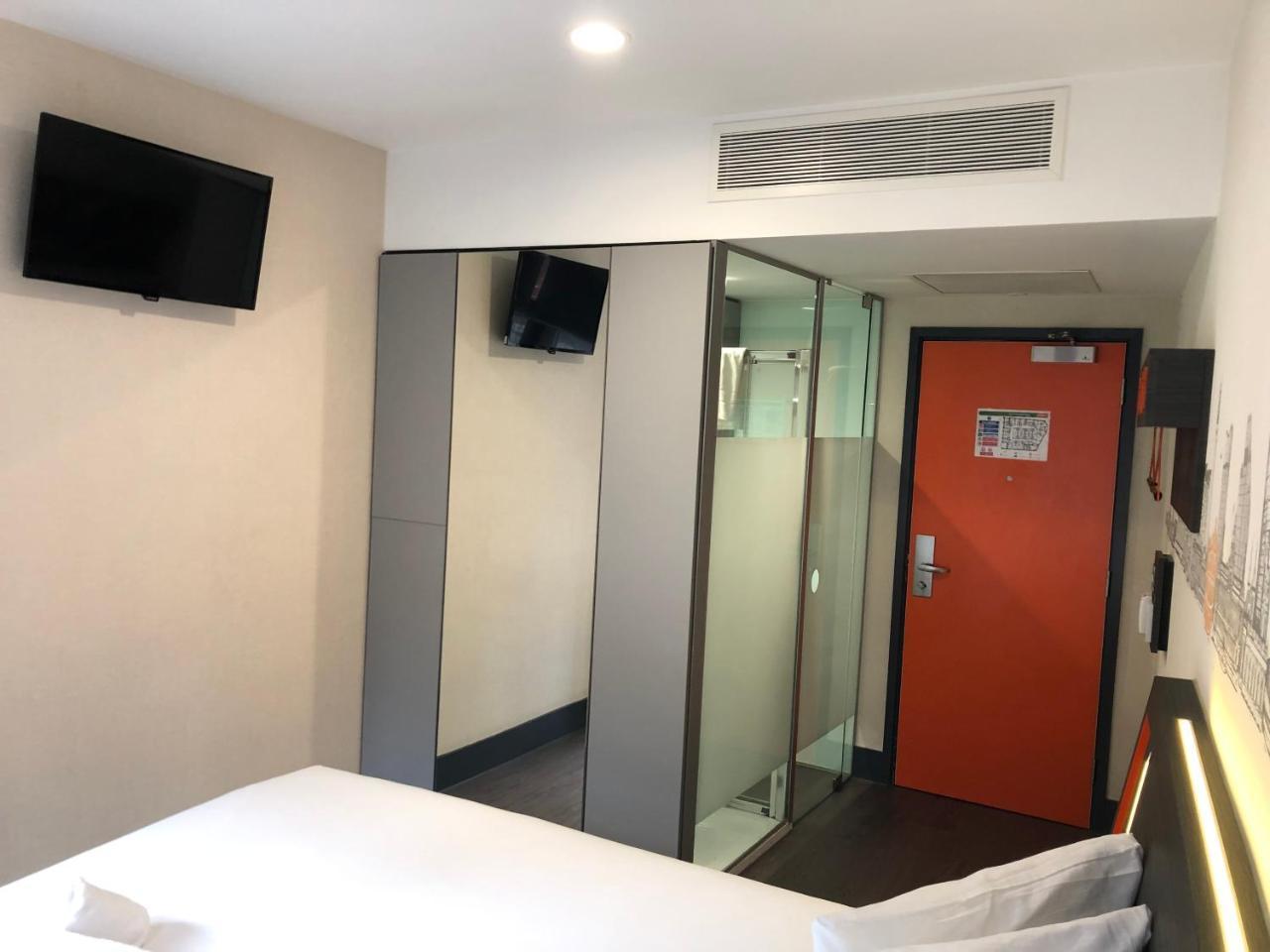 Easyhotel Birmingham Esterno foto
