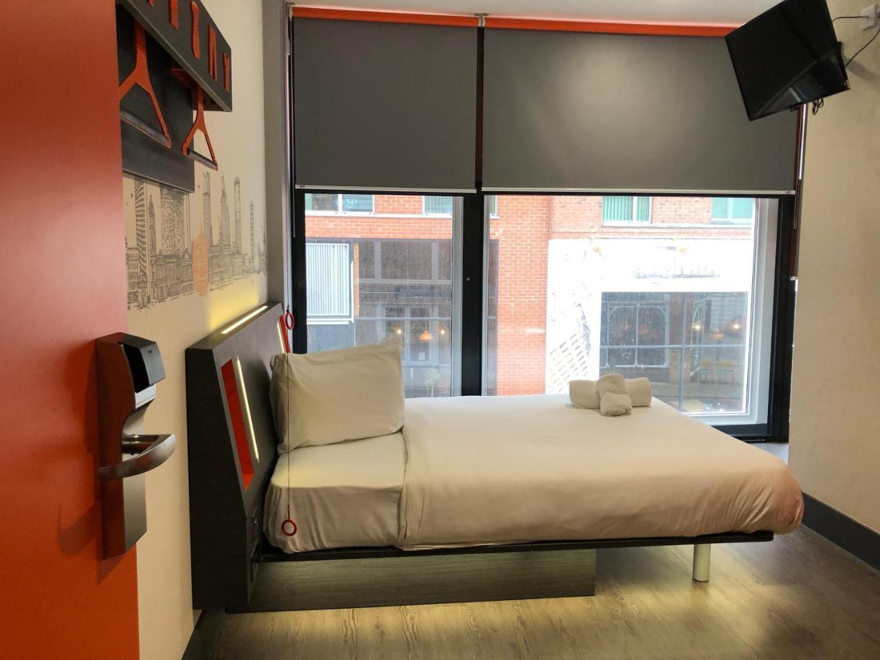 Easyhotel Birmingham Esterno foto