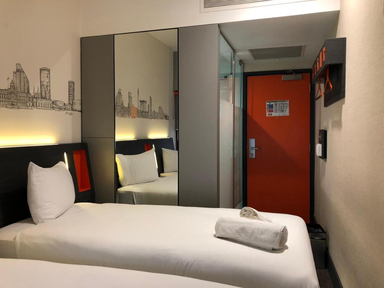 Easyhotel Birmingham Esterno foto